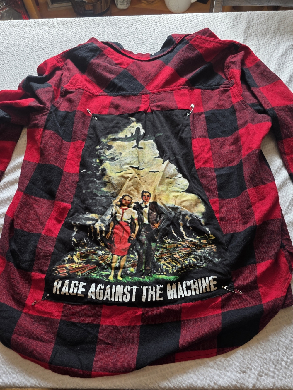 Men's Red & Black Plaid Button-Down Shirt with Graphic Back Panel Xxl
